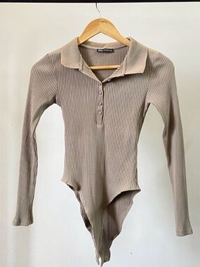 ZARA Ribbed Long Sleeve Bodysuit